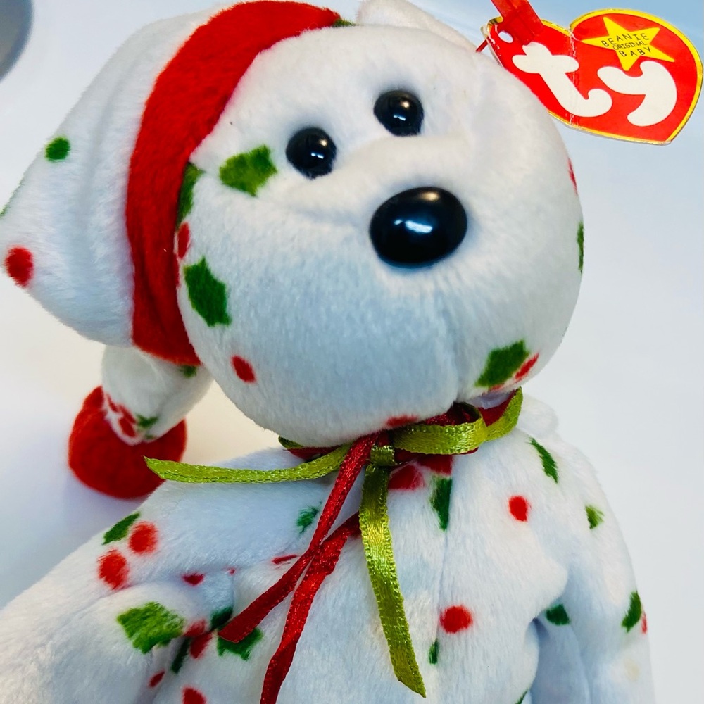 Ty 1998 Holiday Teddy (retired) with tag errors